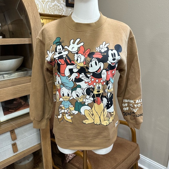 Disney H&M Brown Character Sweater size 8-10 - Picture 1 of 4